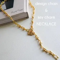 378design chain u0026 key charmネックレス