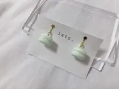 Item thumbnail for item e8c39ad9-b9d8-4e91-8d22-d5a12e37868b