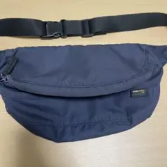 ポシェット　ネイビー