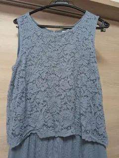 UNIQLO　グレー レーストップ オールインワン　Lサイズ