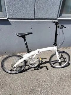 DAHON ダホン MU P8 20インチ 折り畳み自転車 ホワイト ミニベロ 普段使いからまったりポタリングも楽しめる、快適性と機動力に