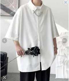 チェーンネック ハーフスリーブ シャツ　Mサイズ