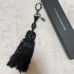 HIROKO KOSHINO レザー タッセル キーチャーム