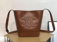ブラウンレザー バケツ型ショルダーバッグ