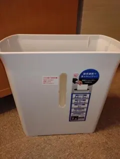 Item thumbnail for item 07f76e23-387e-4efa-903a-b1f39b264b7f