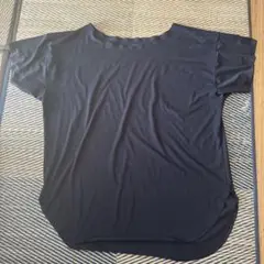 AIRism 黒 ルーズフィット Tシャツ