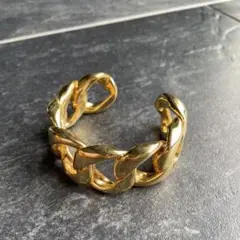 CHANEL チェーン ゴールド バングル