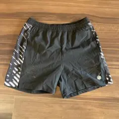 asics ブラックハーフパンツ M ストライプ