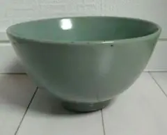 中国 陶芸古美術、清時代官窯 骨董 青瓷椀。