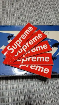 Supremeのステッカー5枚