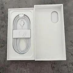 iPhone16　空箱　ケーブル