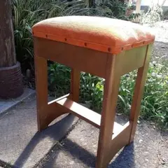 オレンジクッション スツール　ミシン椅子　チェア レトロ
