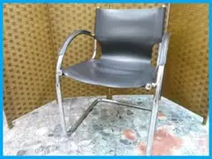 ◆A マルトスタム カンティレバーチェア