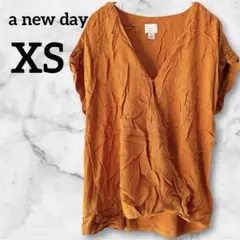 サマーSALE✨a new day 【XS】半袖 Vネックシャツ オレンジ