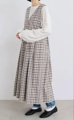 Item thumbnail for item 7f23fdde-3f6e-460f-985c-562111830b88