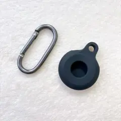 ❣️Airtagケース エアタグ キーホルダー シリコン カバー 保護 ブラック