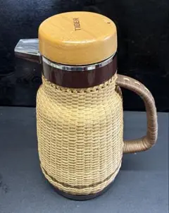 Item thumbnail for item 9b94a6ca-5604-431e-823b-ff5afd6403e8