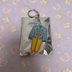 ミラクルギフトパレード　衣装　アクリルキーホルダー　ハーツ