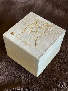 【お値下げしました❣️】猫の毛玉ケース　First Ball 猫用フェルトボール入