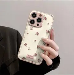 Red Rose Romantic 花柄iPhone15ケース