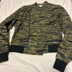 Item thumbnail for item 6982abde-5caf-4e4b-b5ad-d6a46fc8777f