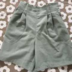 グローバルワーク　ショートパンツ　グリーン 150サイズ