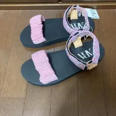 ZARA スポーツサンダル ピンク