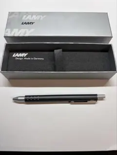 Item thumbnail for item f592bba2-e92f-40c7-89b2-976dc3079cf3