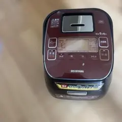 アイリスオーヤマ IHジャー炊飯器　KRC-ID30-R 2018製美品
