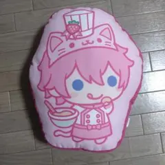 すとぷり　ダイカットクッション　さとみくん
