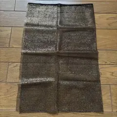 黒と金の網目のある生地　59✖️80