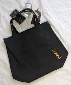 イヴサンローラン　ノベルティ　 ロゴ刺繍　トートバッグ　黒