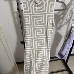 SHEINノースリーブニットワンピース