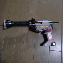 Item thumbnail for item 9da4dc92-e243-4d29-9fd7-3e7c3081f7a1