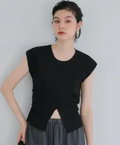 coca フロントスリットニット　BLACK L