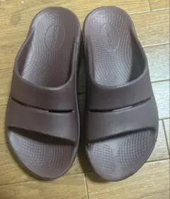oofosウーフォス リカバリーサンダル