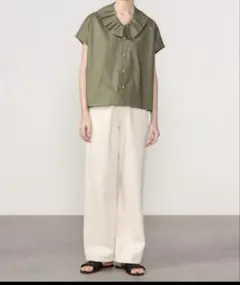 日本製【nicholson&nicholson】フリルカラーフレンチスリーブ