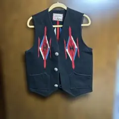 Item thumbnail for item 293b250c-7f1e-48e4-941e-817cec7e52ad