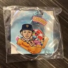 ジャイアンツ　ガチャガチャ　アクリルキーホルダー　泉選手