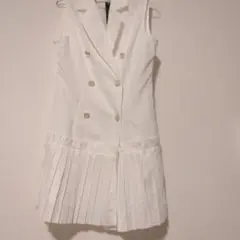 ホワイト ダブルブレスト プリーツワンピース