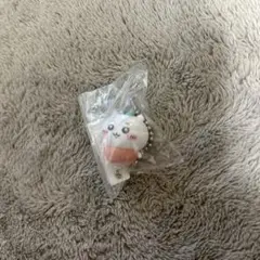 ちいかわ　びっくらぽん　くら寿司　キーホルダー