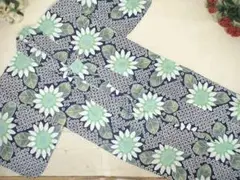 Item thumbnail for item 5ad33f0a-b0a5-469d-bd63-c6a9e64154cf