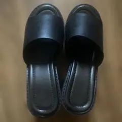 厚底サンダル