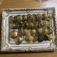 ゴールドボタン 約40個セット　②
