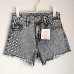 新品タグ付き スタッズ デニムパンツ ショートパンツ Mサイズ