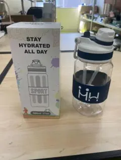 クリアネイビー 新品 未使用 水筒 直飲み ストロー飲み 500ml ボトル