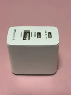 SoftBank USB PD 65W 3ポート充電器