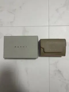 marni 三角折り 財布