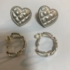 ハート型とフープデザインのイヤリングセット