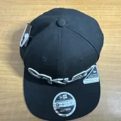 Oakley 9FIFTY ブラック スナップバックキャップ